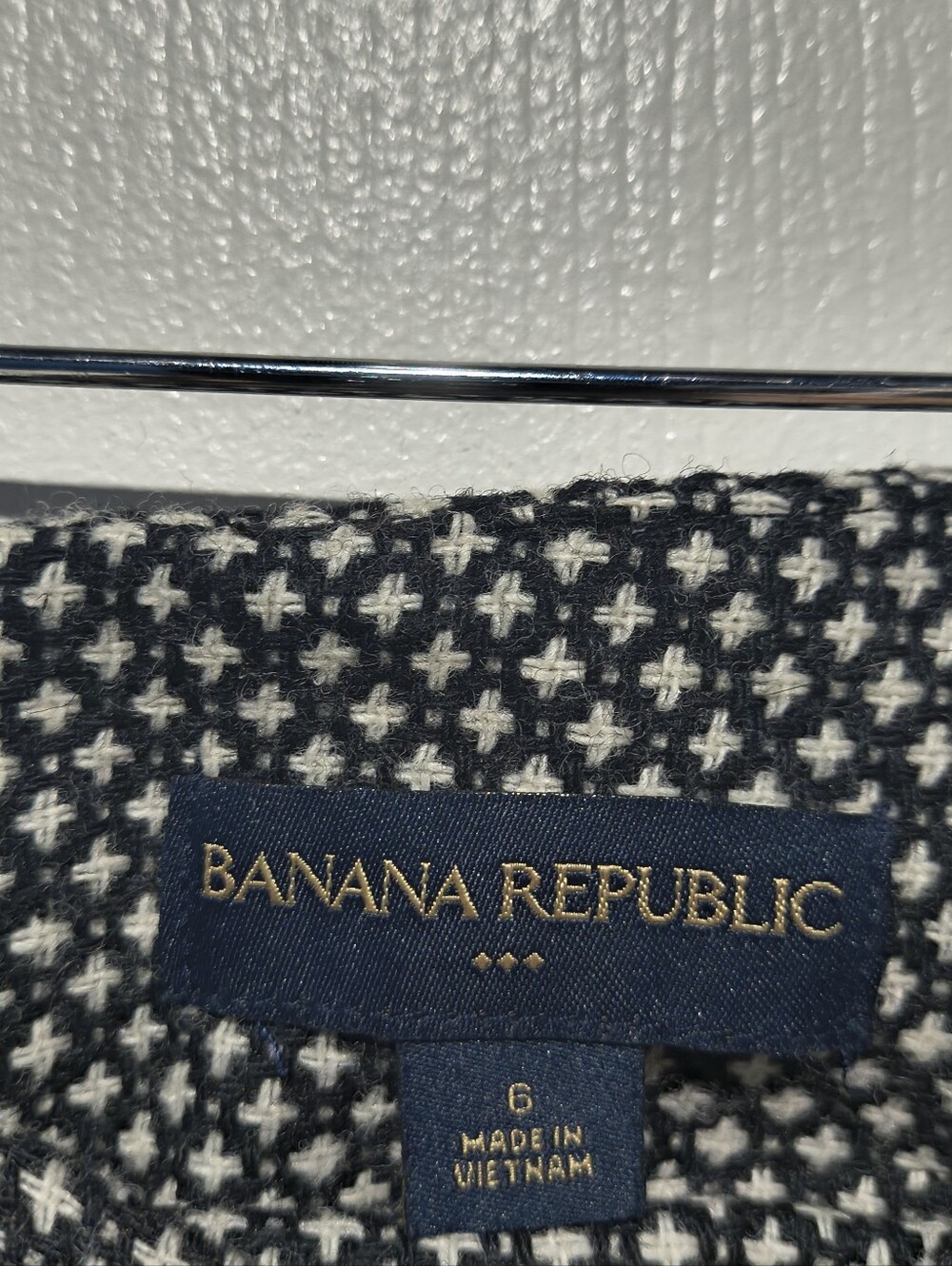 Banana Republic Wool Blend Tweed Skirt Suit Set Micro Dot Cropped Blazer Size 6 - Picture 3 of 16